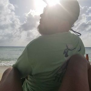 Meet your Posher, Raul